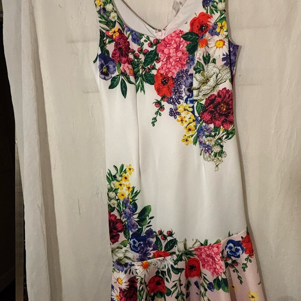 VENUS White and Red Asymmetrical Ruffled Midi Dress